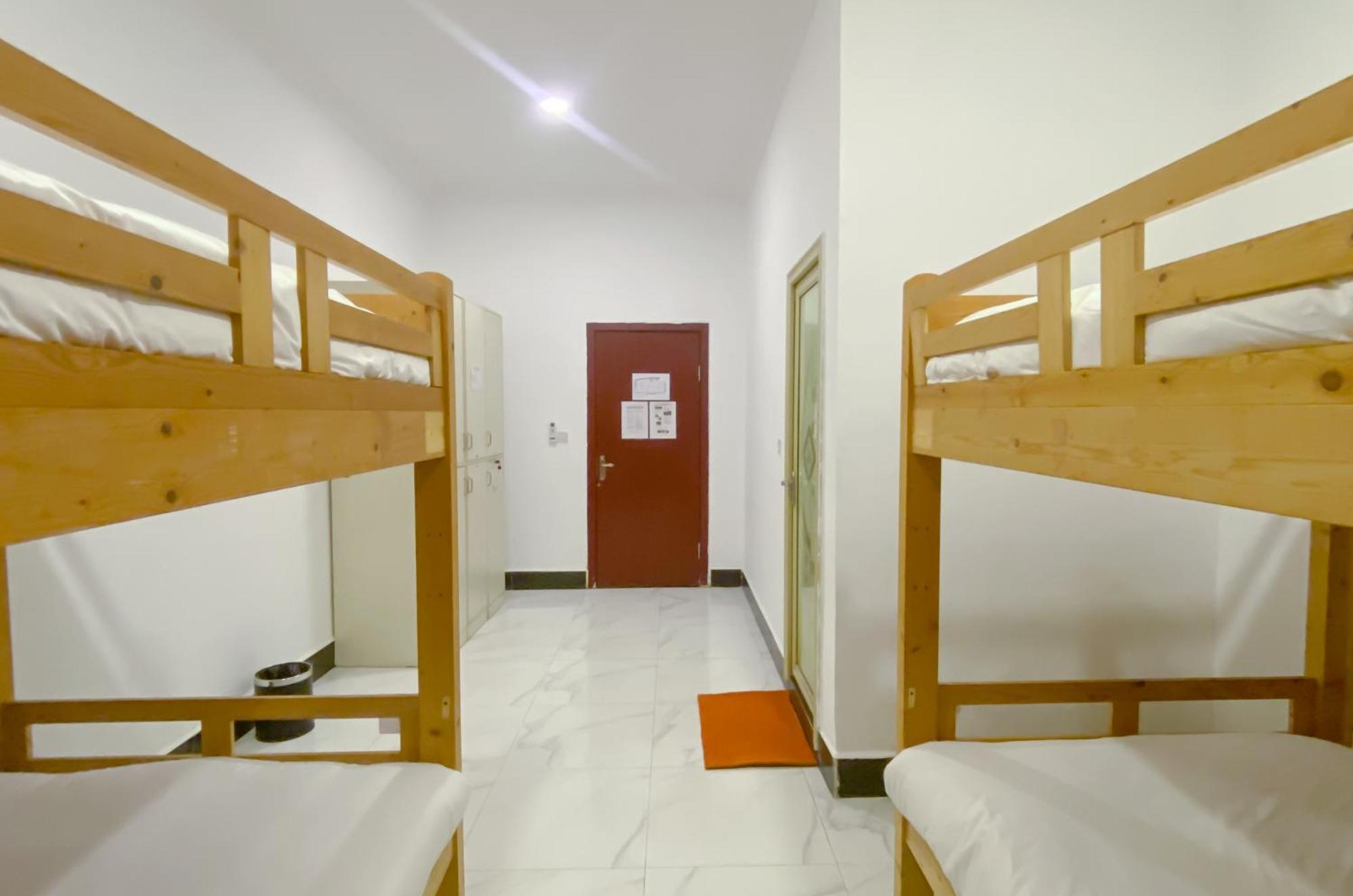 Easy Backpackers Paradise Sihanoukville Exterior foto